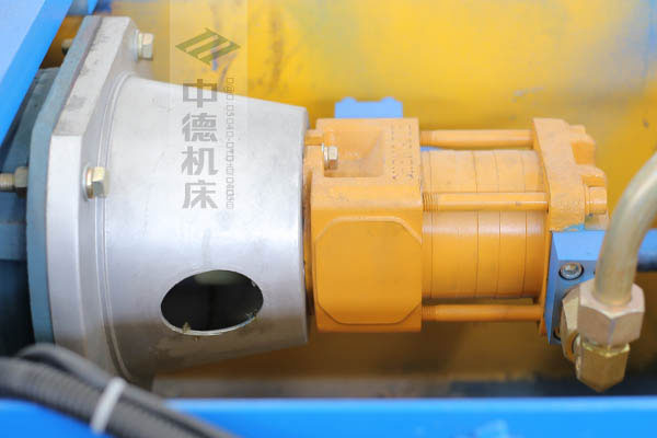 ZDPK-10032采用國(guó)內(nèi)一流品牌電機(jī)及油泵，動(dòng)力強(qiáng)勁，噪音低
