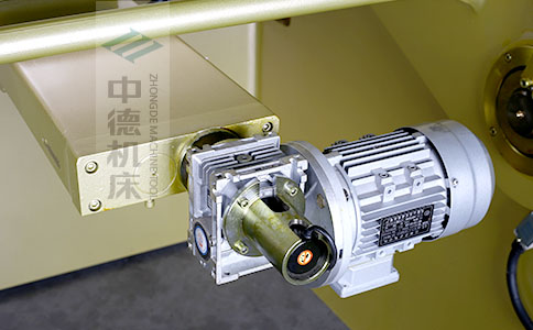 ZDS-840后檔料減速電機(jī)，質(zhì)量好，模擬運(yùn)算定位速度快.jpg
