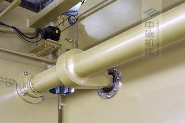 ZDP-20050高精度扭軸同步裝置，采用知名品牌關節(jié)軸承，經久耐用.jpg